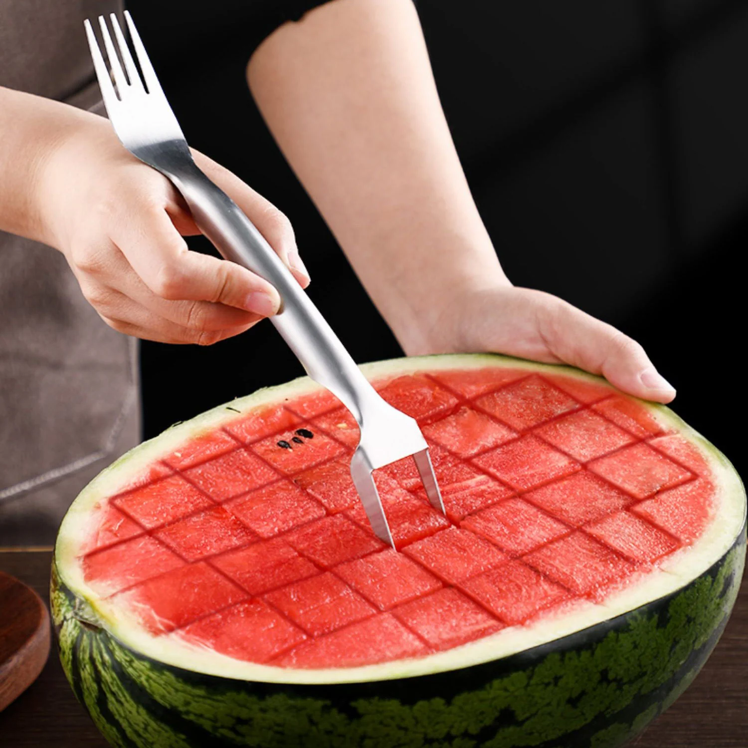 2-in-1 Stainless Steel Watermelon Fork and Slicer - Eco-Friendly Kitchen Tool - Image 14