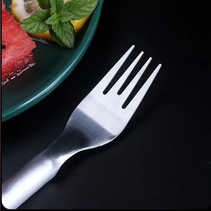 2-in-1 Stainless Steel Watermelon Fork and Slicer - Eco-Friendly Kitchen Tool - Image 20