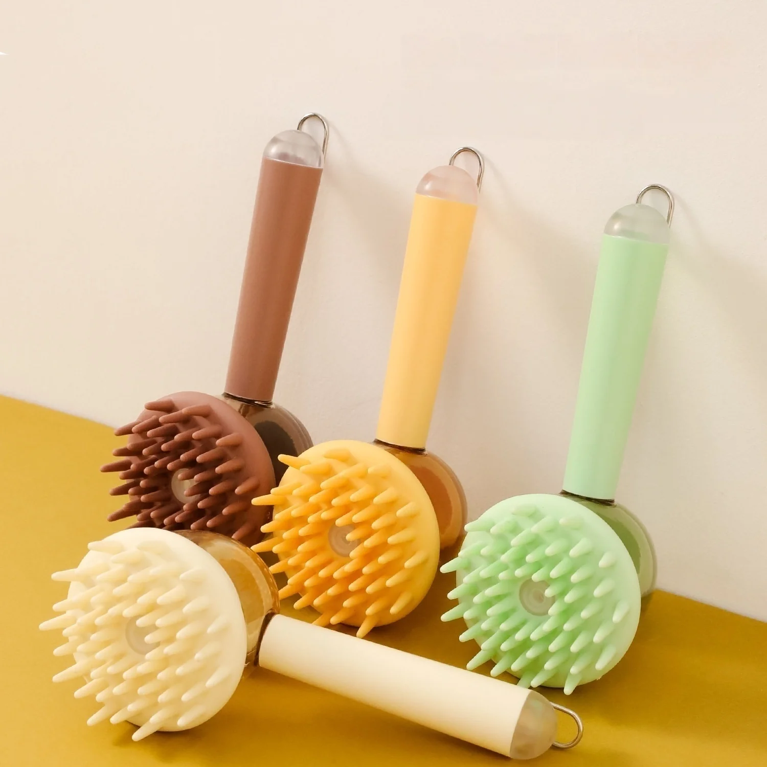 Eco-Friendly 3-in-1 Pet Bath Brush for Dogs & Cats - Image 15