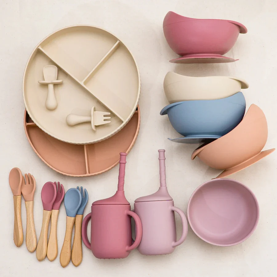Eco-Friendly Pink Silicone Baby Feeding Plate Set - Image 20