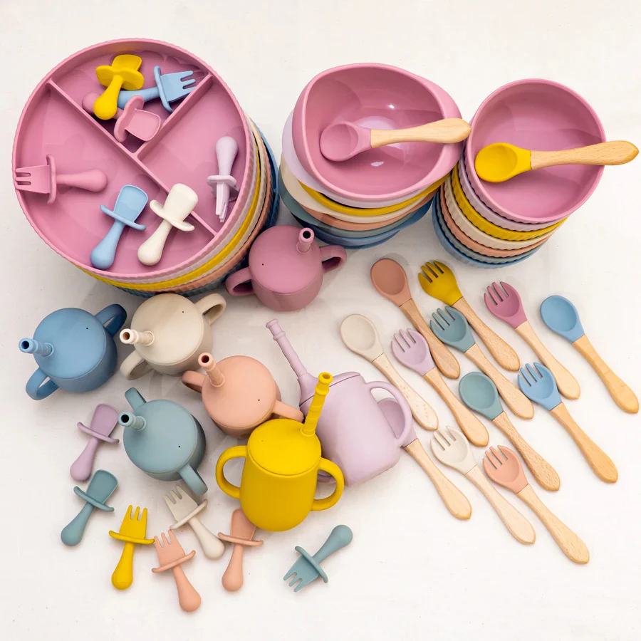 Eco-Friendly Pink Silicone Baby Feeding Plate Set - Image 23