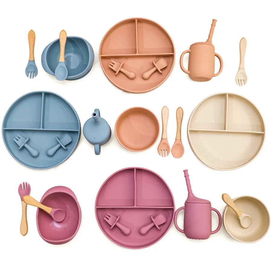Eco-Friendly Pink Silicone Baby Feeding Plate Set - Image 24