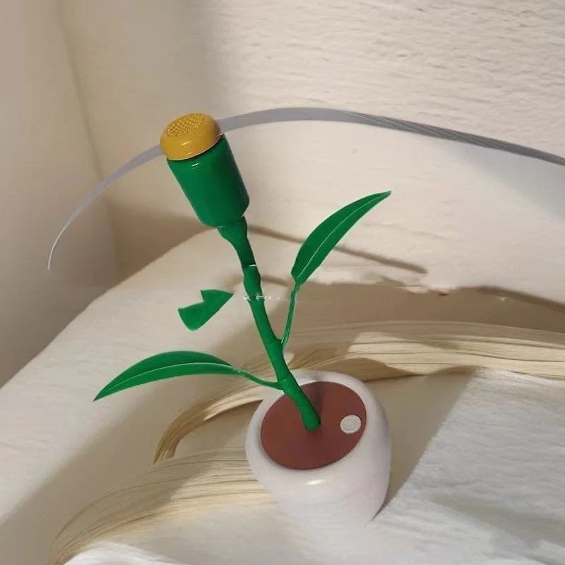 Leaf-Shaped Battery-Powered Fly Repellent Fan - Image 13