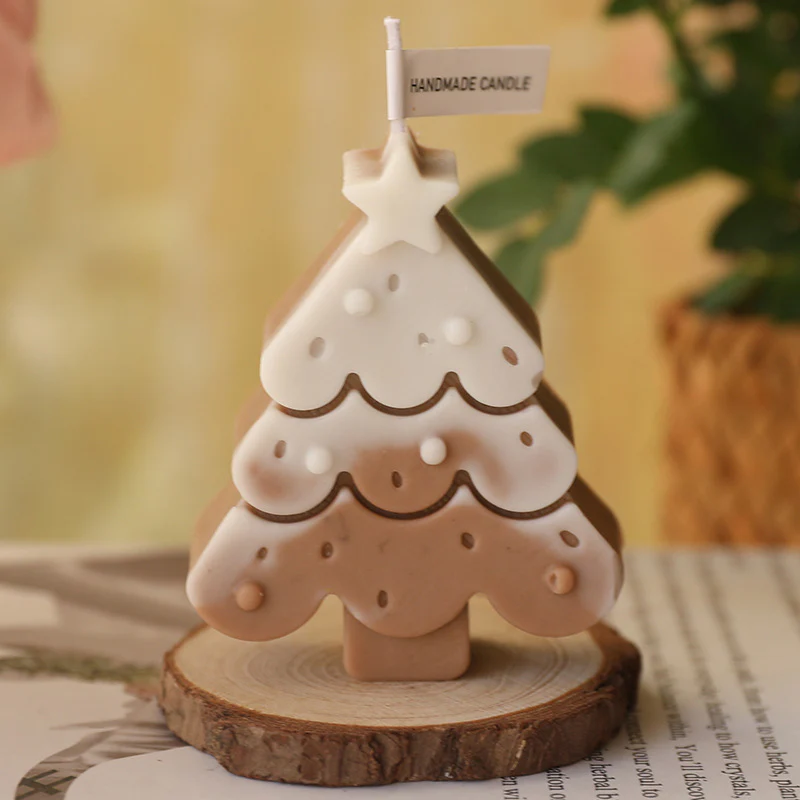 Eco-Friendly Handmade Christmas Tree Candle - Decorative & Biodegradable - Image 21