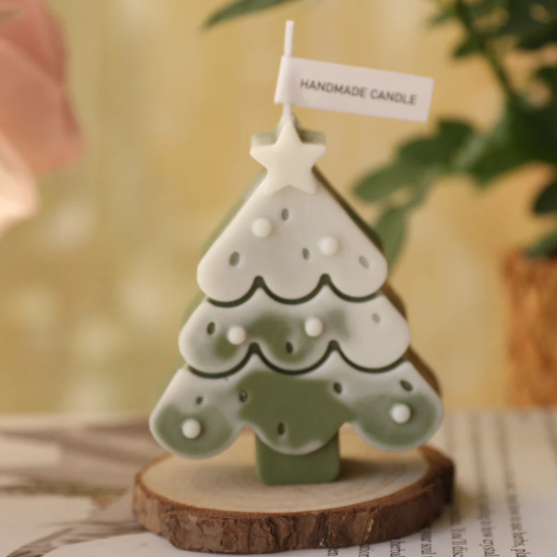 Eco-Friendly Handmade Christmas Tree Candle - Decorative & Biodegradable - Image 24