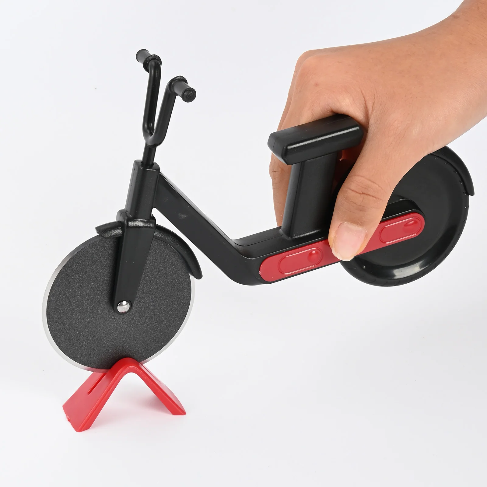 Motorbike Design Pizza Cutter - Eco-Friendly Kitchen Tool - Image 12