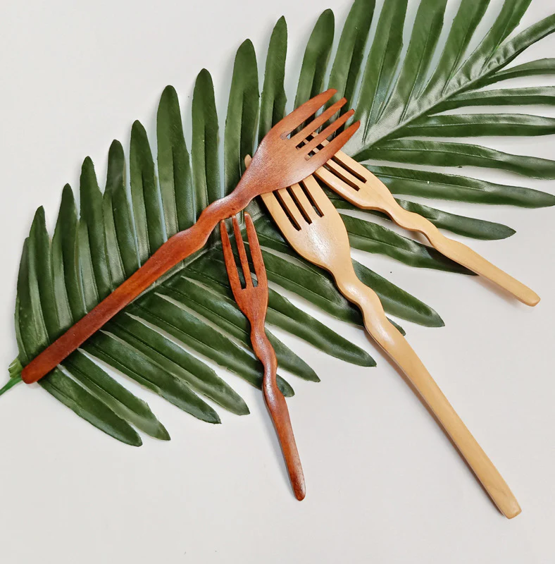Eco-Friendly Wooden Long Handle Fruit Fork - Image 10