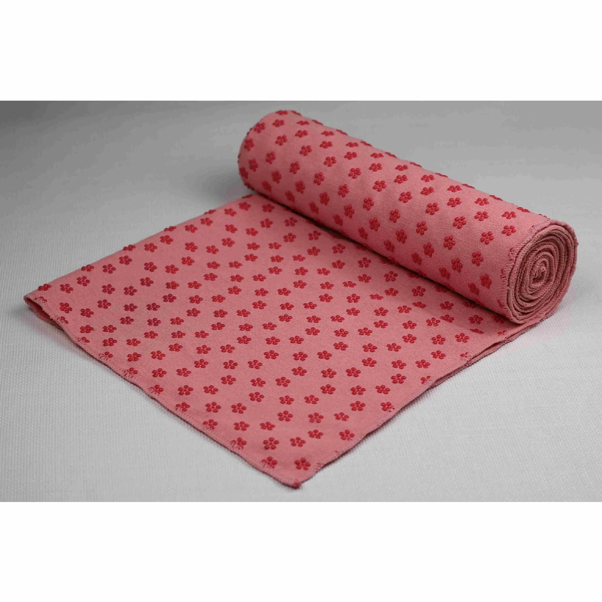 Eco-Friendly Microfiber Yoga Towel with Floral Design - Image 14