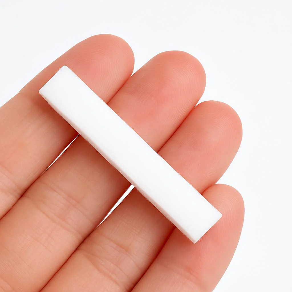 Eco-Friendly Dental Floss Sticks for a Greener Smile - Image 4