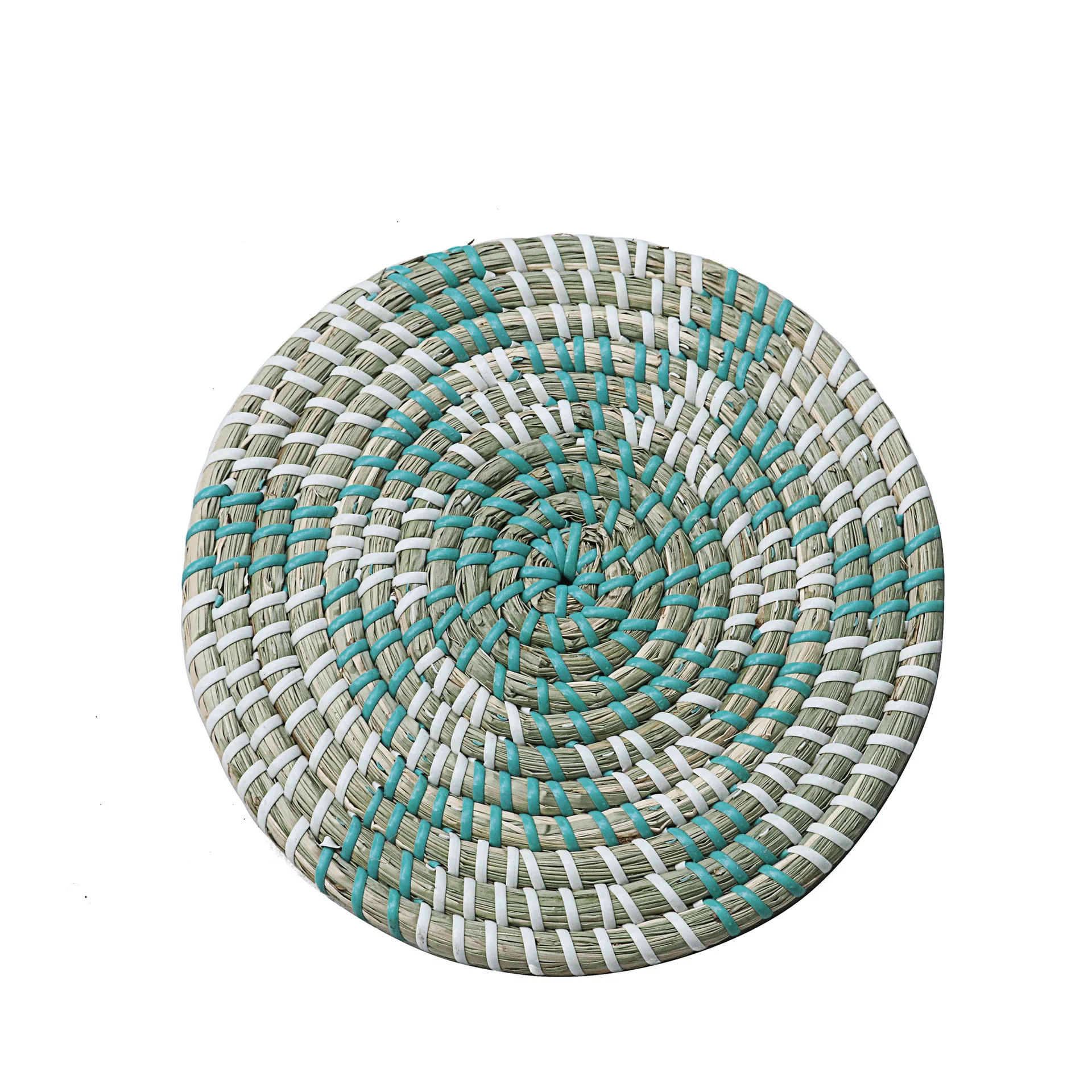 Eco-Friendly Woven Straw Coasters for Sustainable Dining - Image 12
