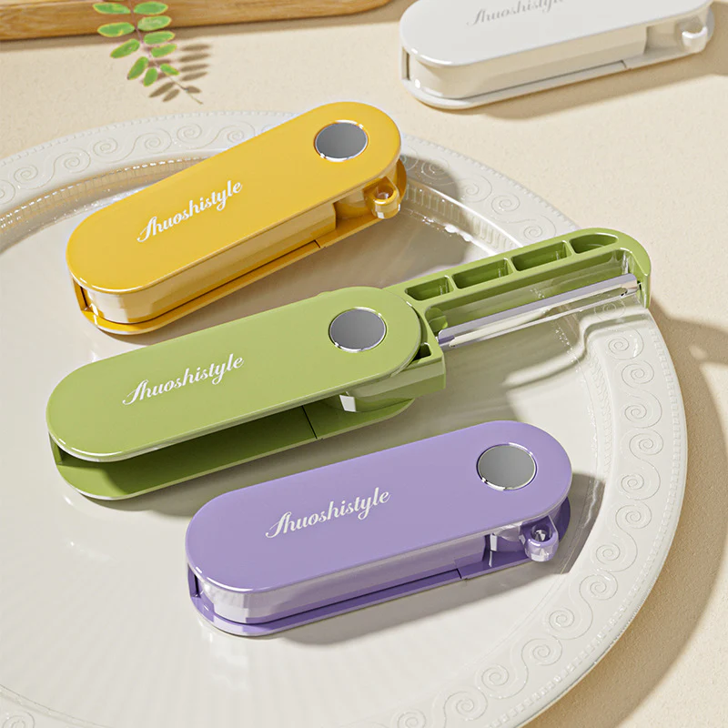 Compact Foldable Vegetable Peeler - Eco-Friendly Kitchen Tool - Image 10