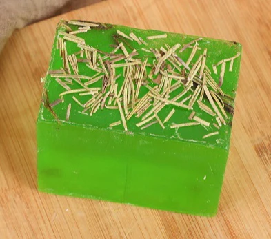 Handmade Essential Oil Soap Bar – 7.05 oz (200 g) | Natural Moisturizing, Eco-Friendly - Image 5