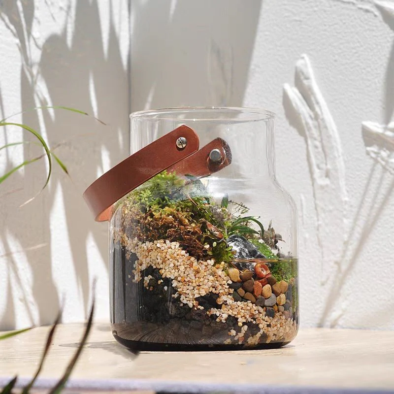 Eco-Friendly Leather Portable Glass Vase - Image 10