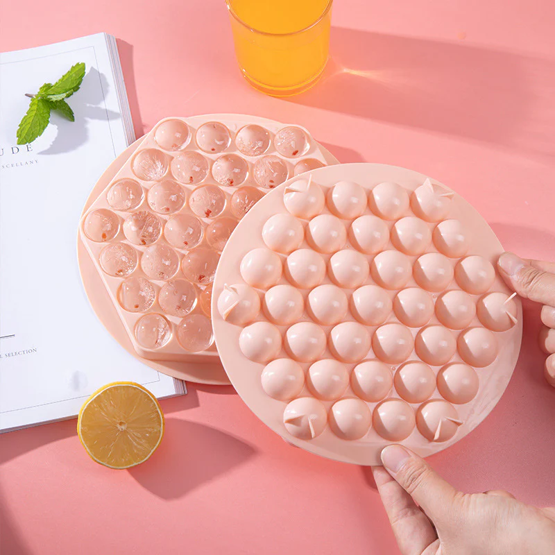 Circular Silicone Ice Cube Tray - Eco-Friendly Reusable Ice Mold - Image 10
