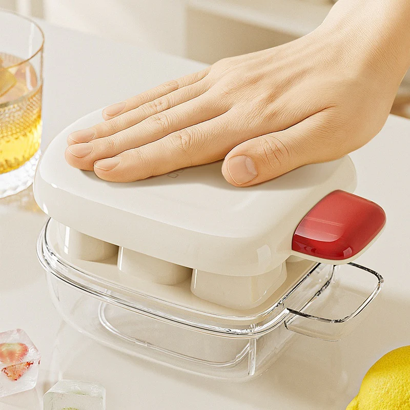 Eco-Friendly Easy-Press Ice Cube Mold with Lid - Image 13