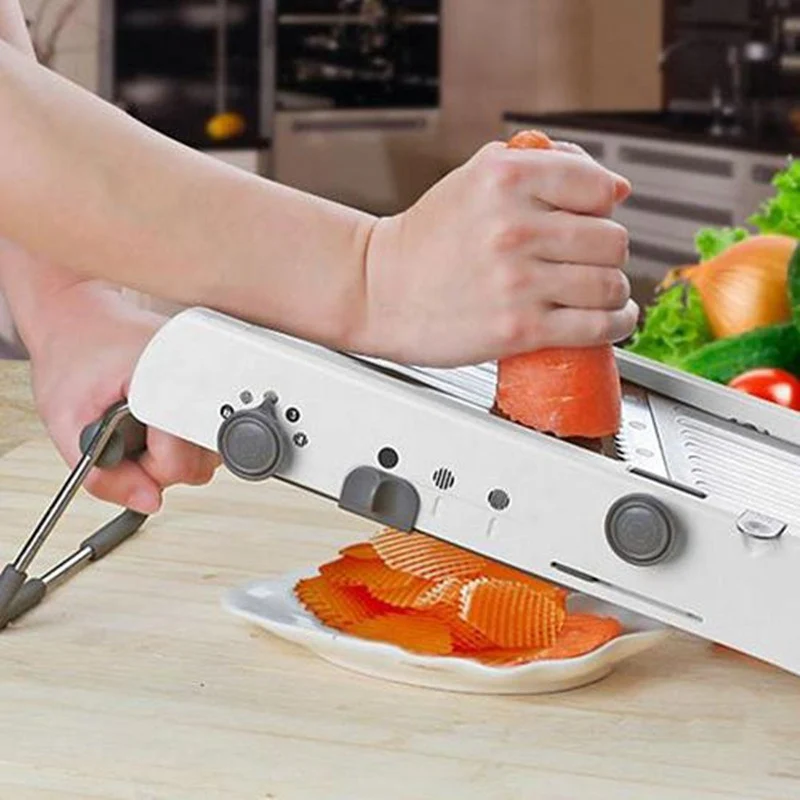 Versatile Mandoline Slicer for Precise Vegetable Cuts - Image 15
