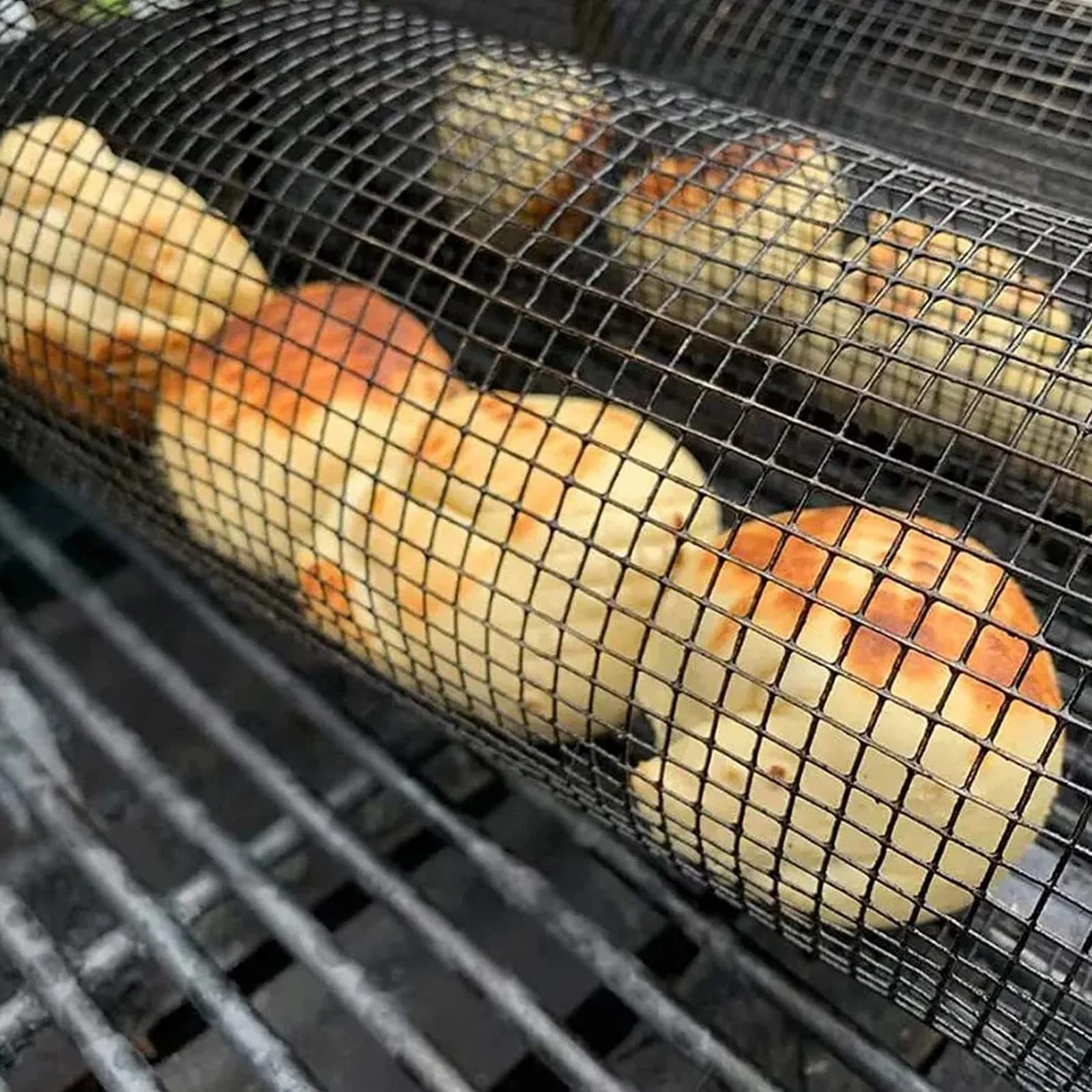 Stainless Steel Grill Basket for Even Cooking - Image 18