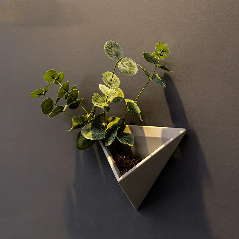 Eco-Friendly Triangular Wall Planter for Indoor Greenery - Image 13