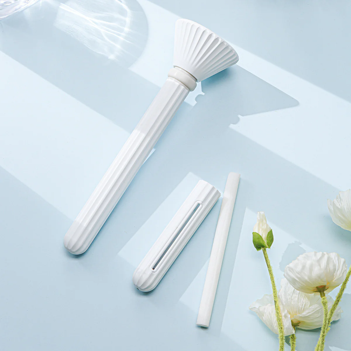 Portable Cylindrical Humidifier for Enhanced Air Quality - Image 17