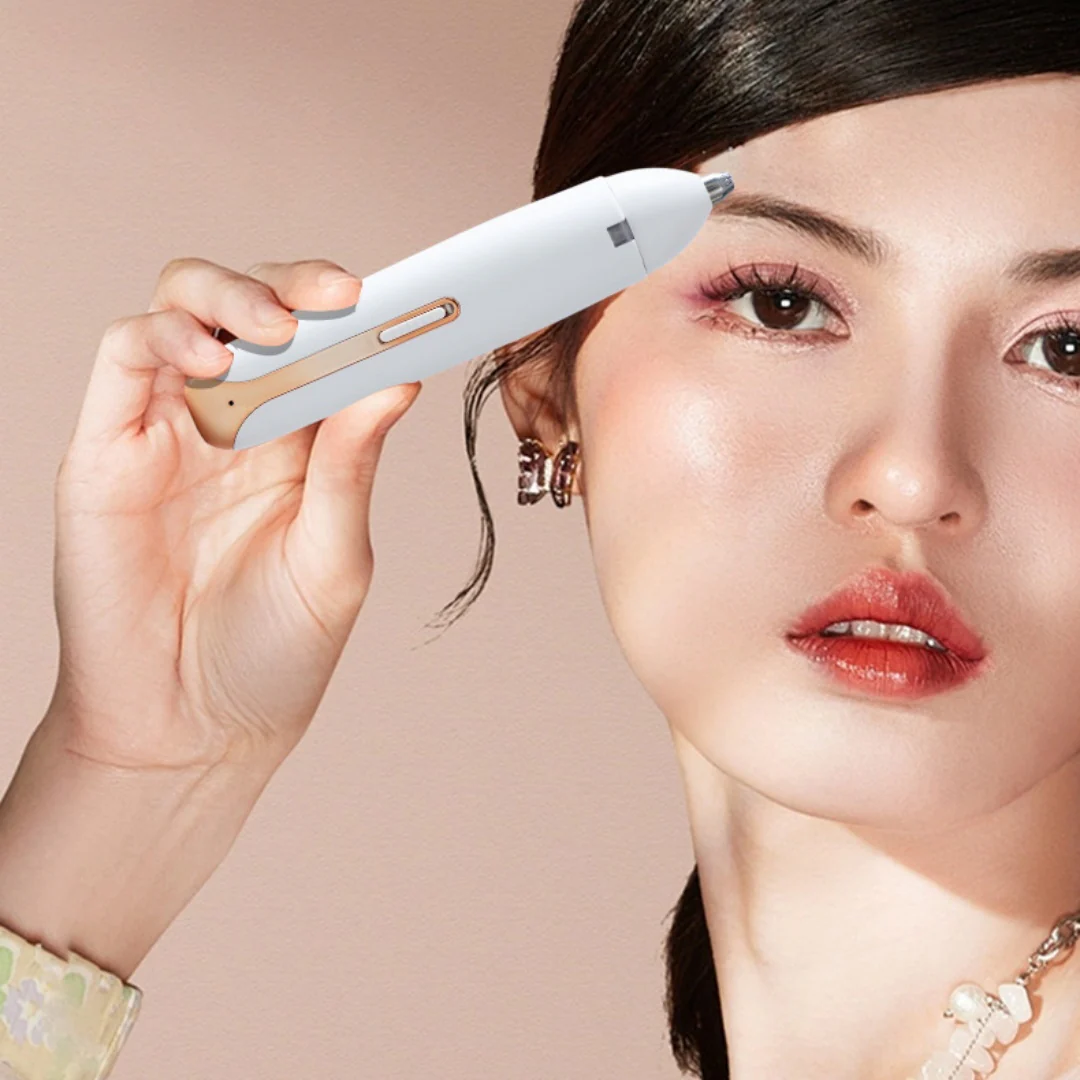 Women's 4-in-1 Electric Multifunctional Shaver - Waterproof & Travel-Ready - Image 7